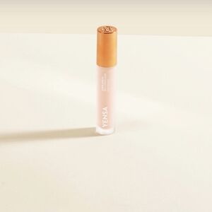 Yensa SUPER SERUM SILK CONCEALER in Fair 2